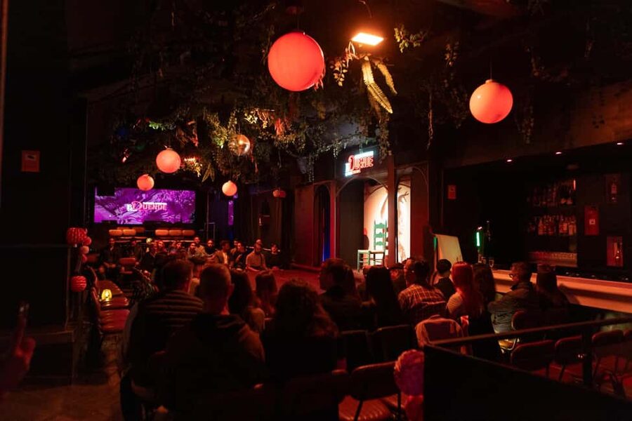 Barcelona: Flamenco Show with Drink Option at La Rambla - Drinks, seating, and what your ticket covers