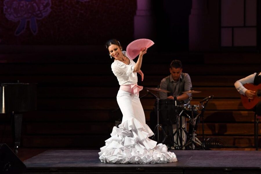 Barcelona: Gran Gala Flamenco Show Entry Ticket - Is $43 a fair price?