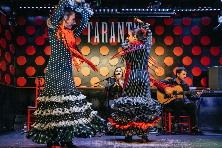 Barcelona: Los Tarantos Flamenco Show - How it compares with a larger flamenco production