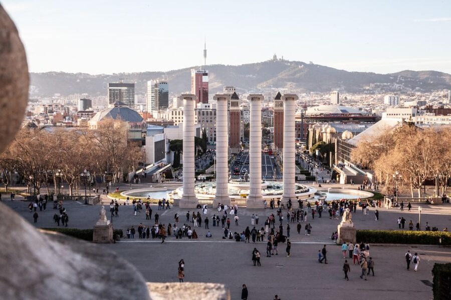 Barcelona: Montjuïc Walking Tour With Optional Flamenco Show - Mirador del Alcalde and the story of Montjuïc