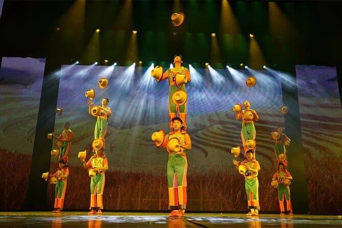 Beijing Acrobatic Show in Red Theater with Guide and Transfer - Timing tips for a smoother evening