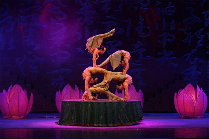 Beijing: Acrobatic Show Tickets Traditional & Modern Fusion - What the Price Means at $27 Per Person
