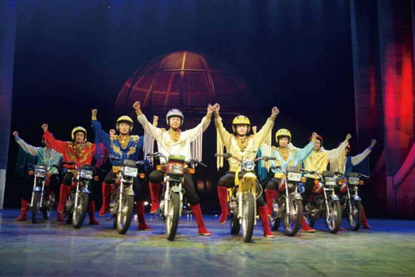 Beijing: Acrobatic Show Tickets Traditional & Modern Fusion - Should You Book the Beijing Acrobatic Show?