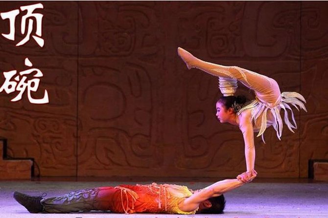Beijing Evening Acrobatic Show in Red Theater + Private Transfer - Inside the Red Theater