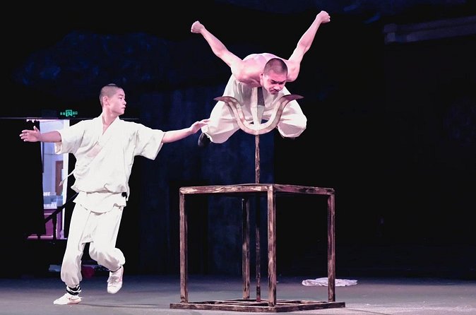 Beijing Night Tour Kungfu Show - Service, ticket handling, and possible changes