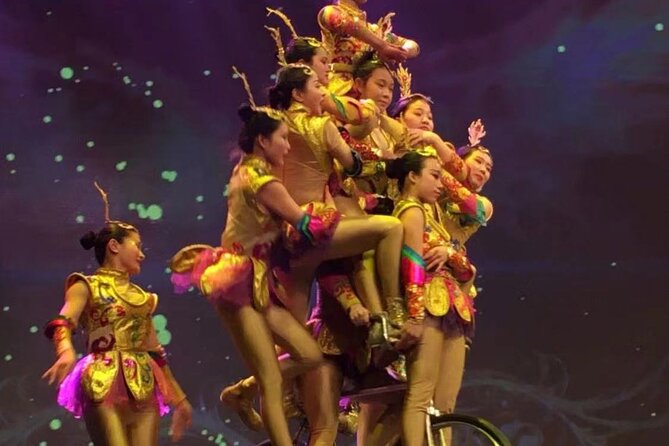 Beijing Red Theater Acrobatic Show with Private Transfer Service - Who will enjoy this show most