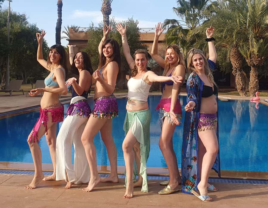 belly dancing course Marrakech - Learning the movements, not just watching the show