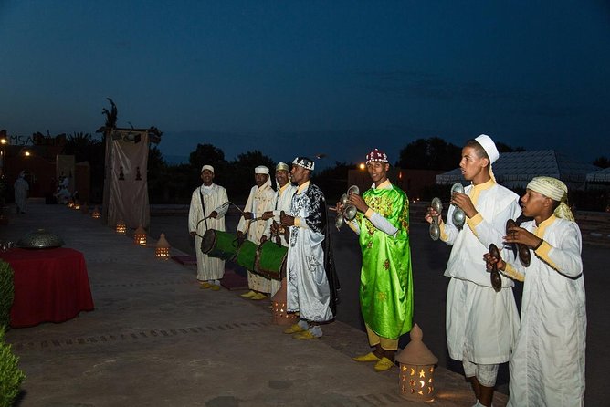 Berber evening dinner & show fantasia - Tafarnout Bread Fresh From the Oven