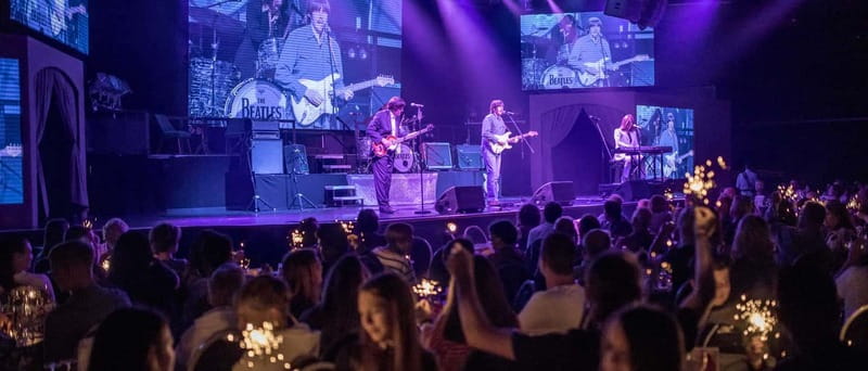 Berlin: "All You Need is Love!" The Beatles Musical Ticket - What the Twist & Shout cast adds