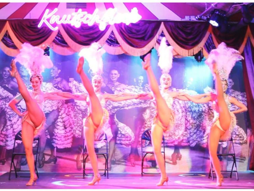 Berlin: Knutschfleck Ticket with Variety Show and Dinner - The variety show: dance, artistry, and live music