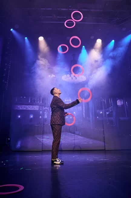 Berlin: “VARIETÉ GAGA” at Wintergarten - Varieté Show - Access, seating, and simple planning tips