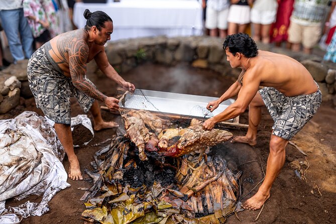 Big Island, Hawaii: Admission to Voyagers of the Pacific Luau - Timing, weather, and cancellation