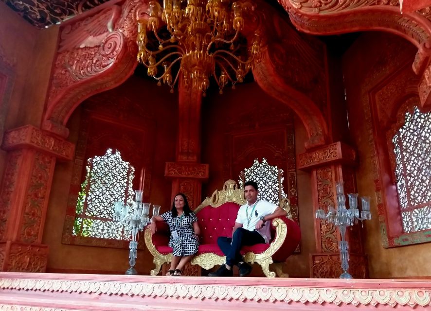 Bollywood Filmcity tour with Dance show. - Starting at the Film City gate