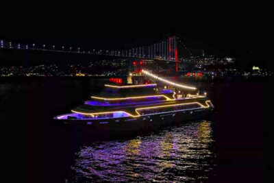 Bosphorus Dinner Cruise with Show and Private Table