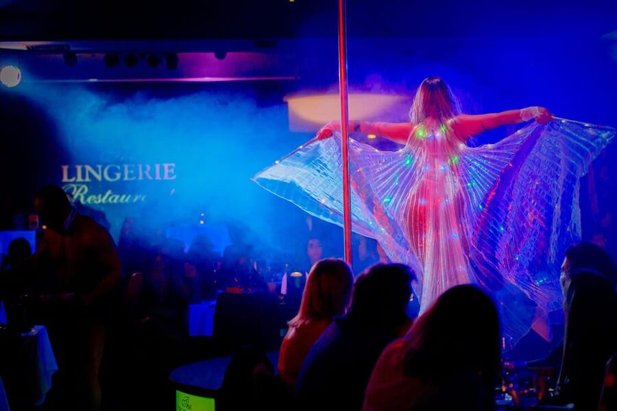 Braga: The Lingerie Restaurant Cabaret Show with Dinner - A dinner show with very little guesswork