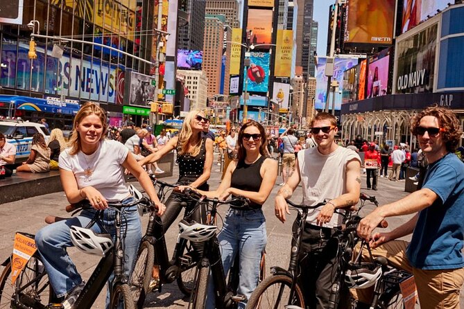 Broadway Bike Tour with Authentic Dutch Bikes! - Crossing the Brooklyn Bridge