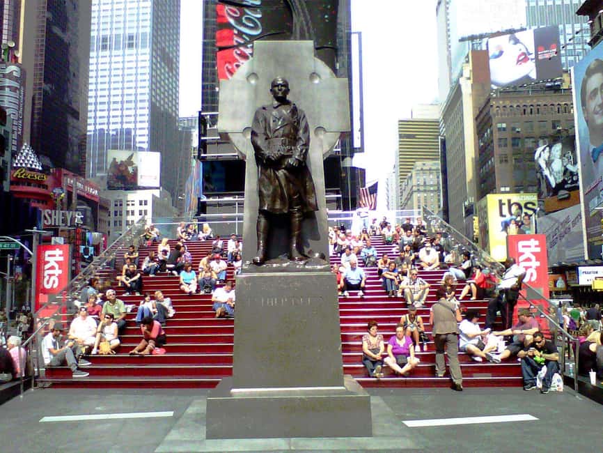 Broadway the Tour: NYC's Immersive Historic Walking Tour - Is $41 a fair price?