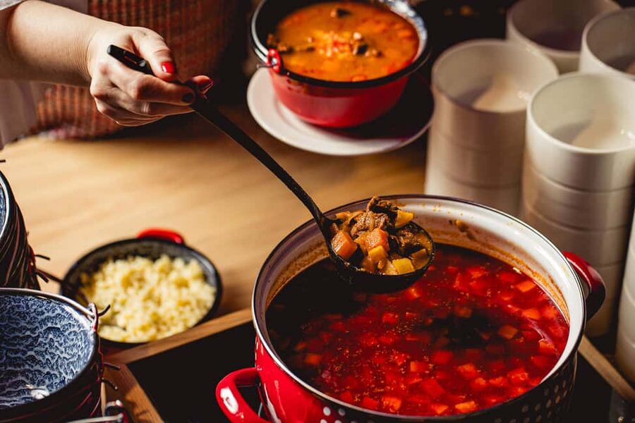 Budapest: Hungarian Dinner & Show with Unlimited Drinks - A Budapest evening built around Hungarian folklore