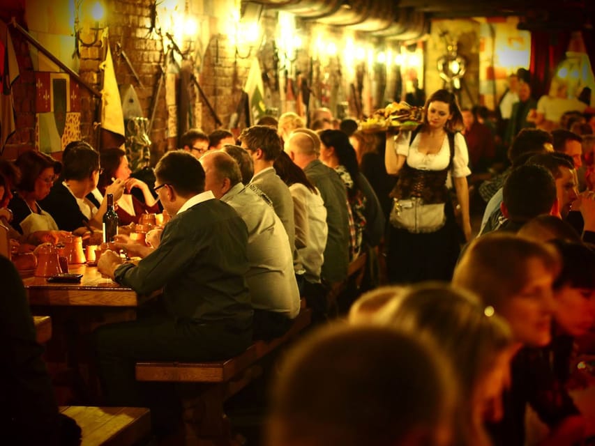 Budapest: Sir Lancelot Medieval Dinner with Drink and Show - Timing, service, and what the three hours mean