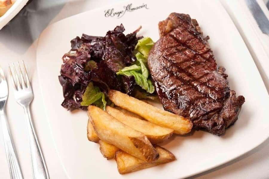 Buenos Aires: Tango Show "Viejo Almacén" & optional dinner - What happens when the tango show begins