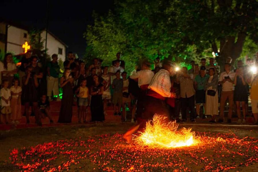 Bulgarian Village Folklore Show with Dinner - Key points to know before booking