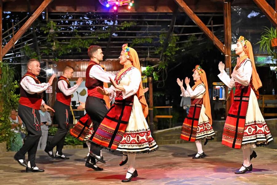 Bulgarian Village Folklore Show with Dinner - Simple planning advice for a better evening