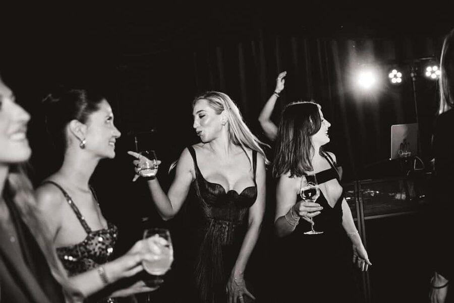 Burlesque Dinner Club in Vienna - Two acts of burlesque, not one short show