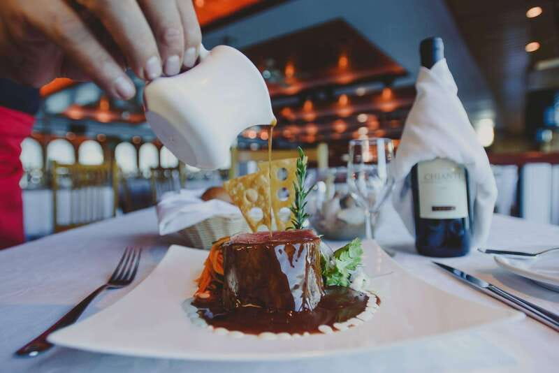 Cabo San Lucas: Sunset Premier Dinner & Show Cruise - Who will enjoy this Cabo dinner cruise?