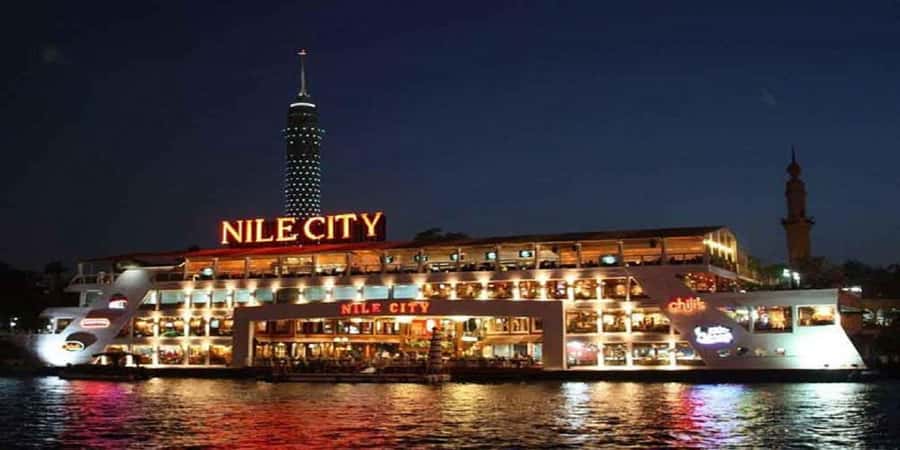 Cairo: Buffet Dinner Cruise with Folkloric Show - Boarding the Nile for a two-hour evening