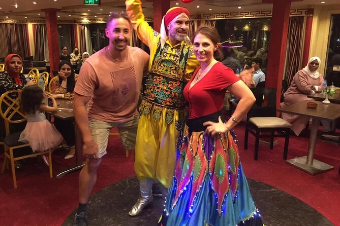 Cairo Dinner Cruise in Nile River With Belly Dancer & Tanora show - Timing, crowds, and the two-hour schedule