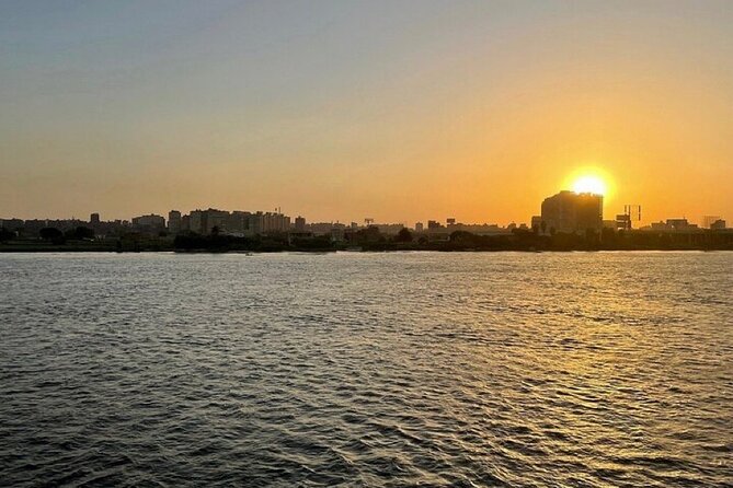 Cairo Dinner Cruise in Nile River with Belly Dancing Show - How much value do you get for $20?