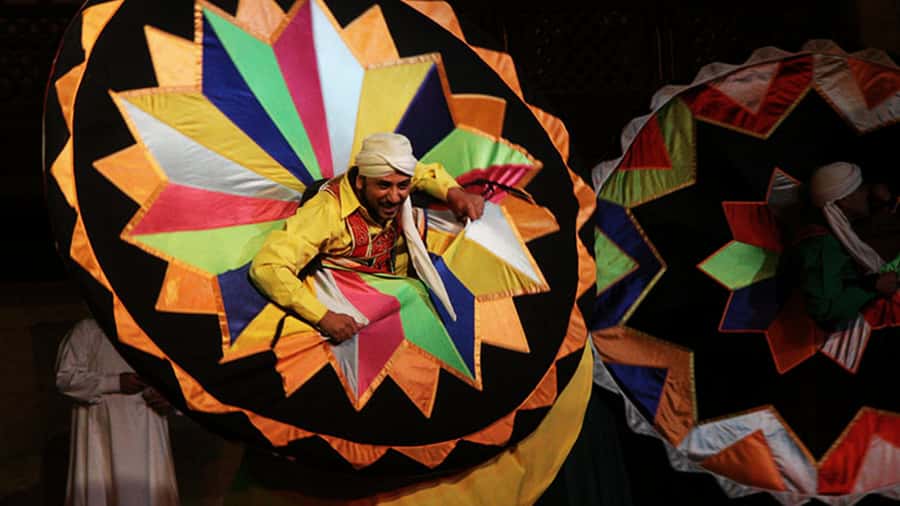 Cairo: Egyptian Heritage Tanoura Dancing Troupe Show - Booking and timing advice