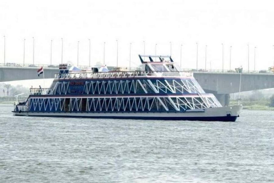 Cairo: Nile Dinner Cruise with Belly Dancer Show and Music - Dinner from the open buffet