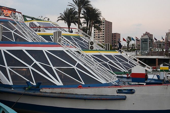 Cairo: Nile Dinner Cruise with Show & Shared Transfer - What the two-hour cruise is really like
