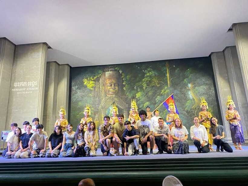Cambodia: Absolute Traditional Dance Show with Buffet Dinner - Transport, private groups, and access