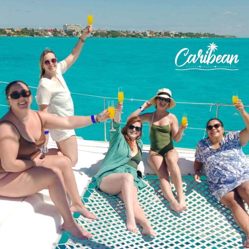 Cancun: Isla Mujeres Catamaran + Coco Bongo Show - Two hours at Playa Norte