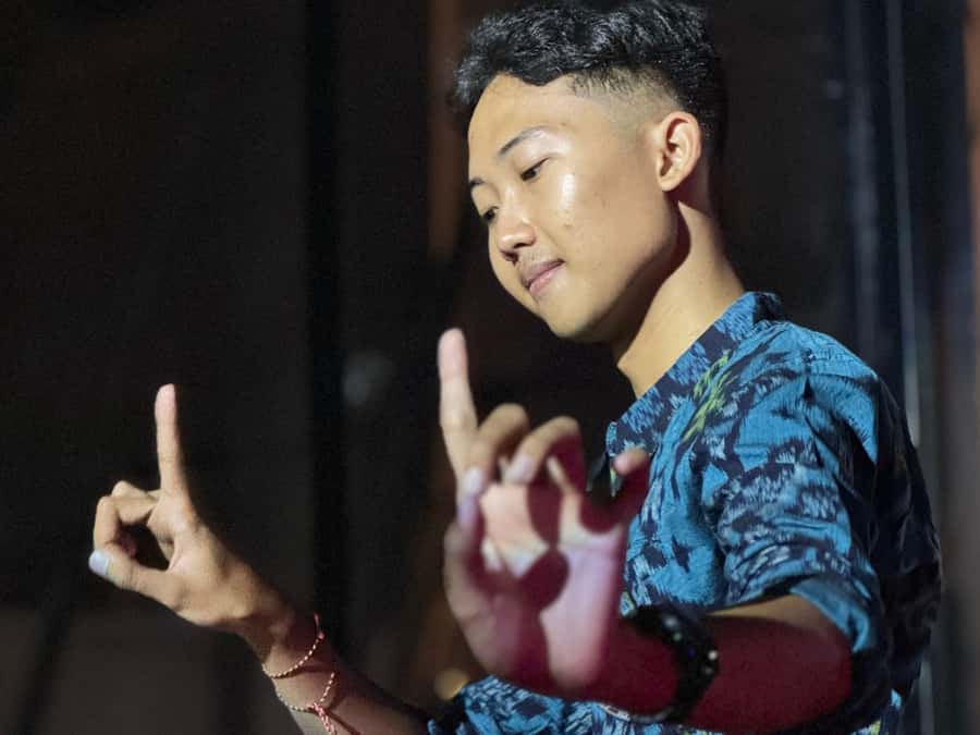 Canggu: Deaf Dancer Show with Dinner - Why this Canggu show is different
