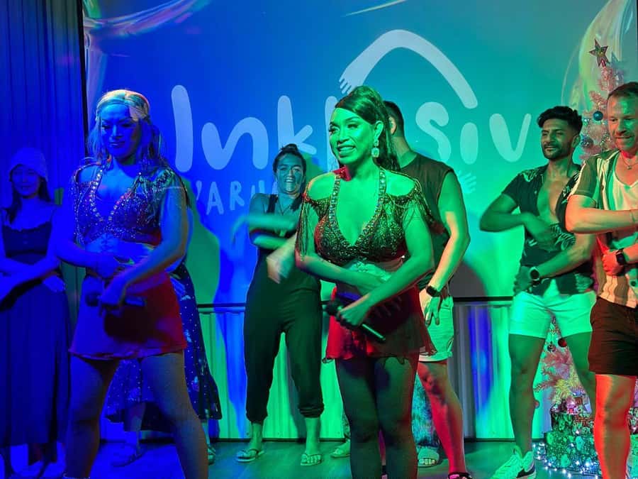 Canggu: Drag Show with Optional Dinner - Practical timing and getting there