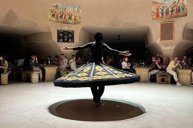 Cappadocia Turkish Night Show, Dinner & Unlimited Drinks & Pickup - What happens once you sit down
