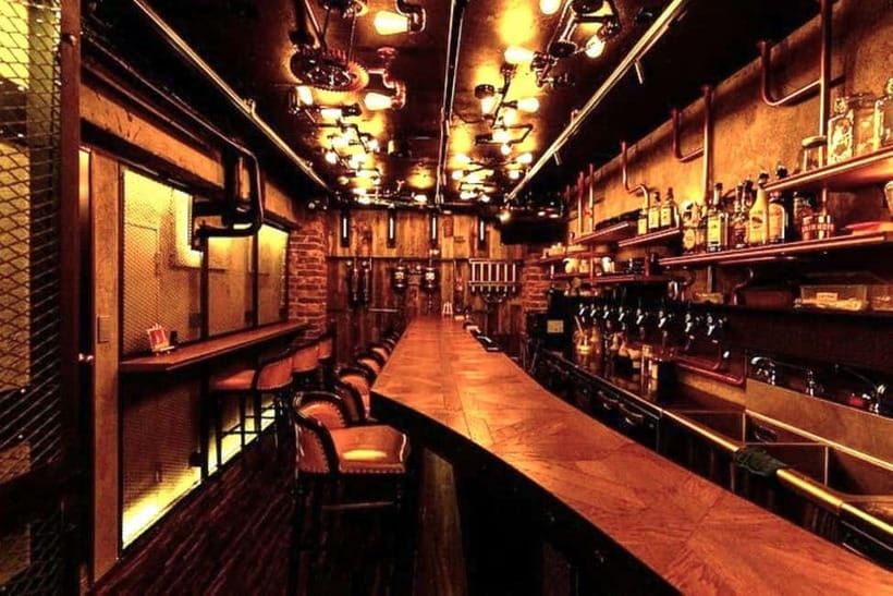 Casual Japanese sake tasting and snack experience, Kabukicho - A small group makes questions easier