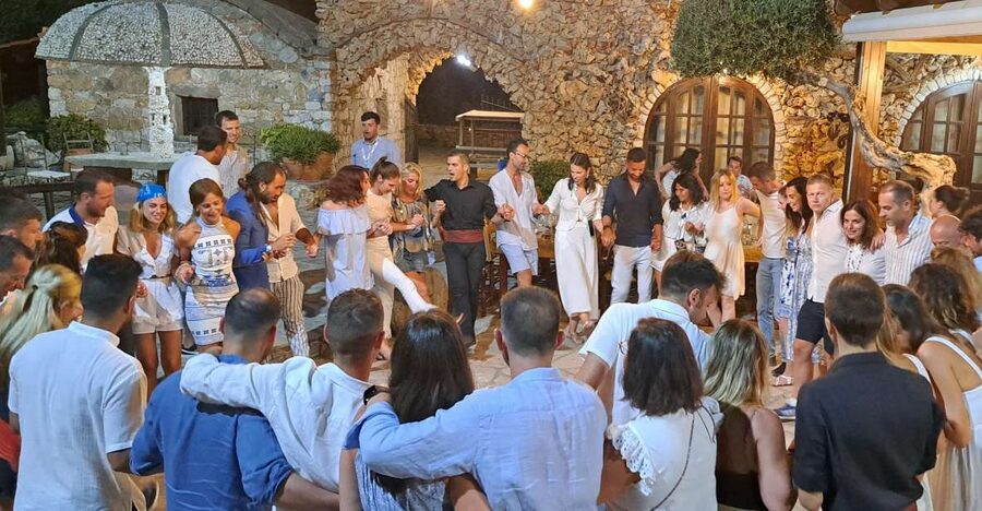 Chania: Cretan Folklore Dance Show with Dinner - Key details of the Cretan night