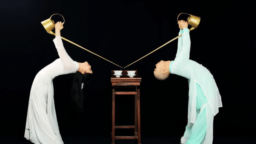 Chengdu: Liyuan Theater Sichuan Opera Face-Changing Show - The Tea House Setting Adds More Than Decoration