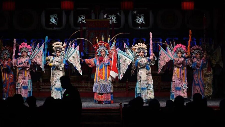 Chengdu: Sichuan Opera Shu Feng Yan Yun Evening Show Ticket - Choosing among the seating and VIP options