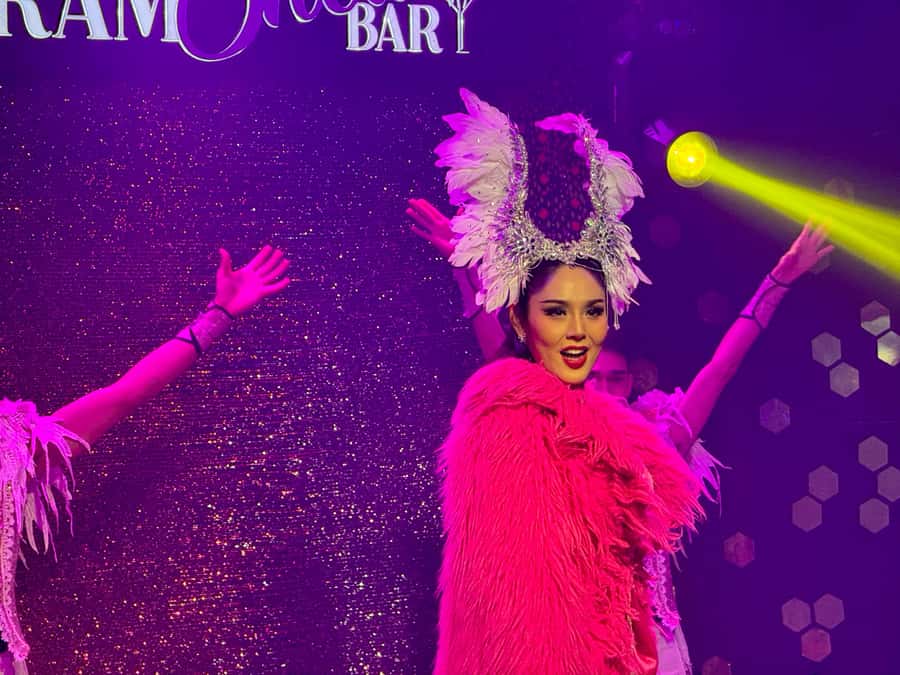 Chiang Mai: Ladyboy Cabaret Show with Dinner and Drinks - Who will enjoy this evening most