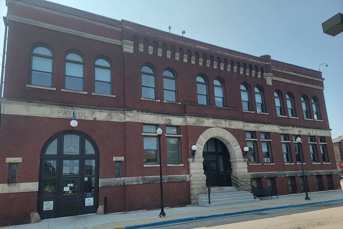 Chicago P.D. TV Show Set Tour - Key points at a glance