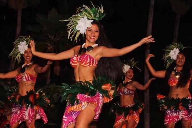 Chief's Luau Admission - The fire-knife finale
