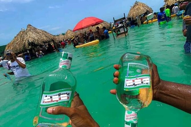 Cholon The party island, with DJ on board - Guides who can make or break the day