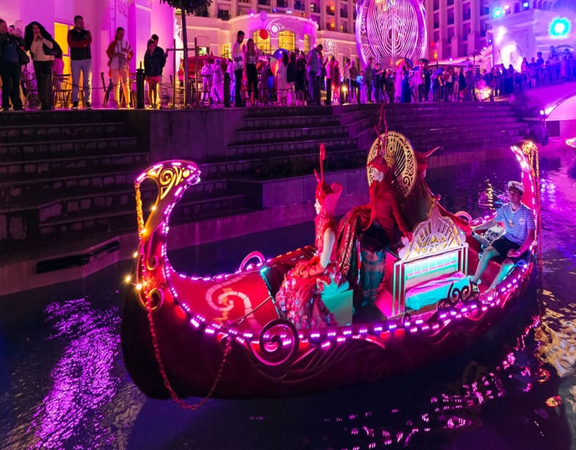City of Side: Land of Legends Transfer & Boat Parade Show - Shopping, food, and free time