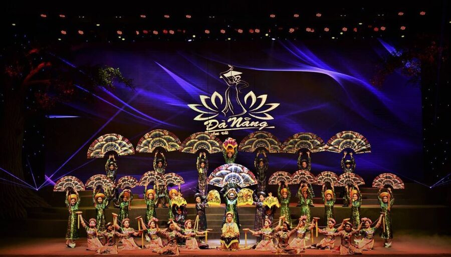 Da Nang: Charming Danang Show Ticket - What the Performance Puts in Front of You