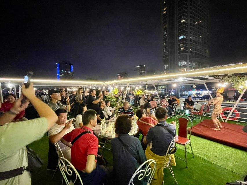 Da Nang: Han River Night Boat Trip with Show on Weekends - Booking Tips for a Better Evening